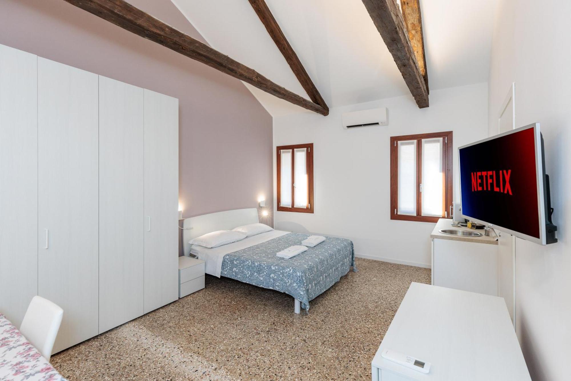 Accogliente Monolocale Veneziano2 Aria Condizionata, Vicino A Campus E Stazione * Venedig